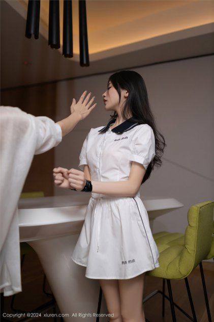 免费久久只有这里的精品99海报